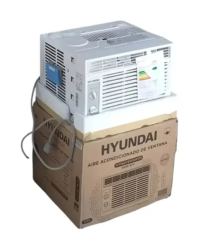 Aire acondicionado de ventana Hyundai de 5.000 BTU, foto 2 de 4
